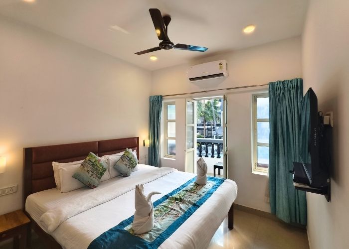 santiago-beach-resort-Superior room